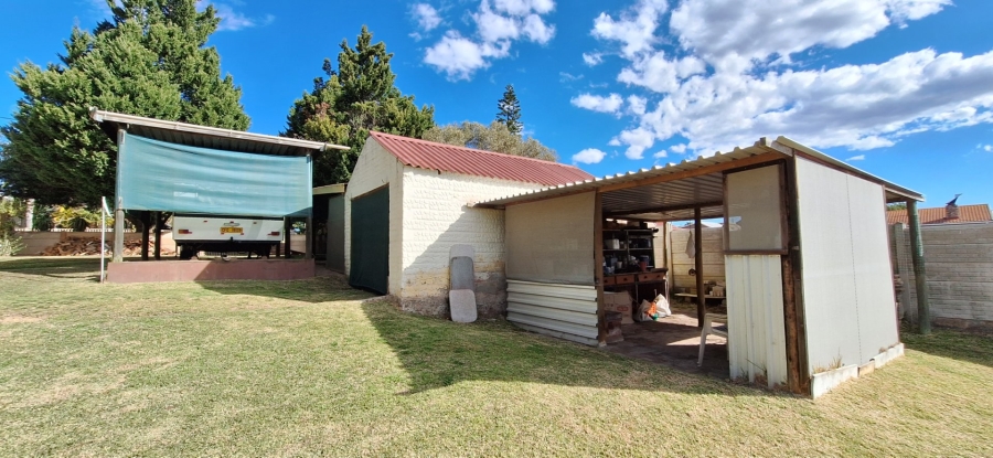 4 Bedroom Property for Sale in Albertinia Western Cape